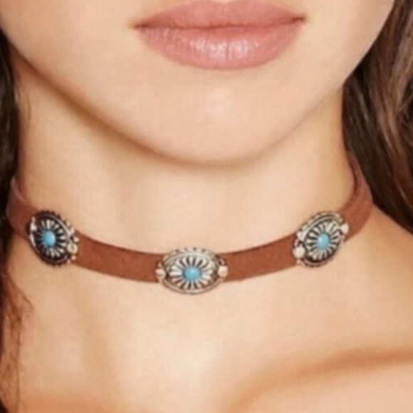 Free People Jewelry - Southwest chocker